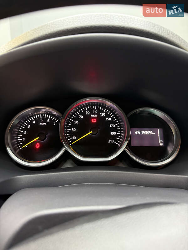 Седан Renault Logan 2019 в Днепре