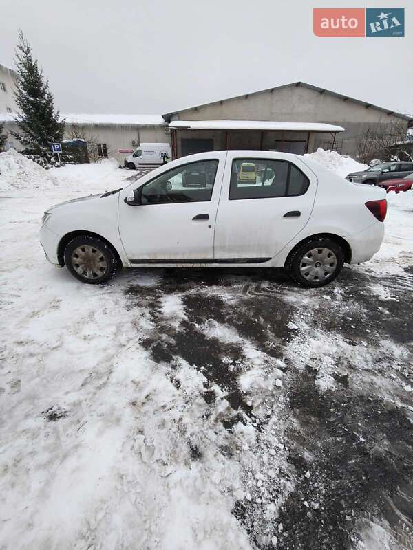 Седан Renault Logan 2017 в Львове