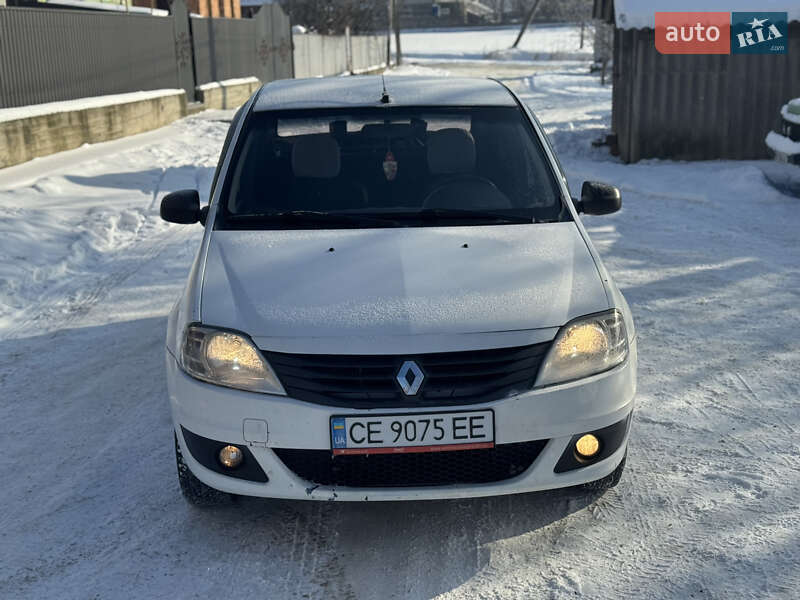 Седан Renault Logan 2012 в Чернівцях