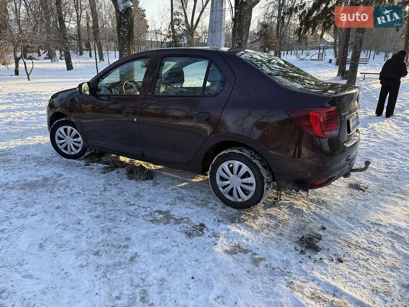 Седан Renault Logan 2017 в Киеве