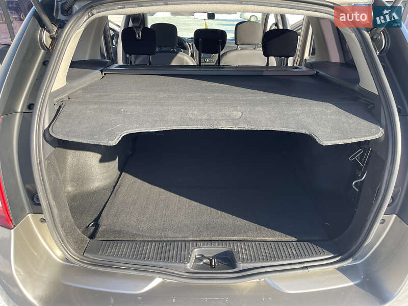 Универсал Renault Logan 2015 в Житомире фото 21 Универсал Renault Logan 2015 в Житомире