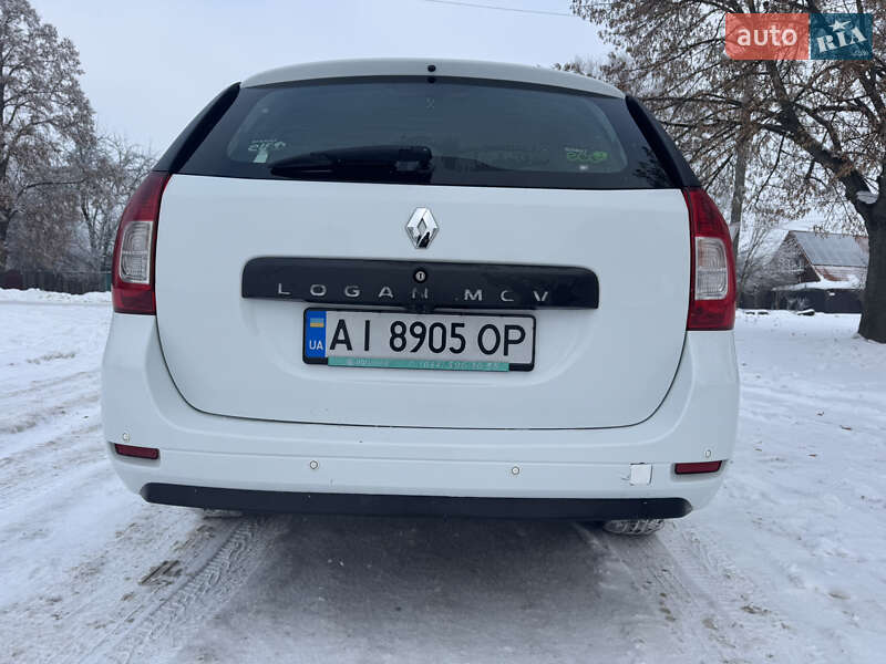 Універсал Renault Logan 2015 в Чернігові
