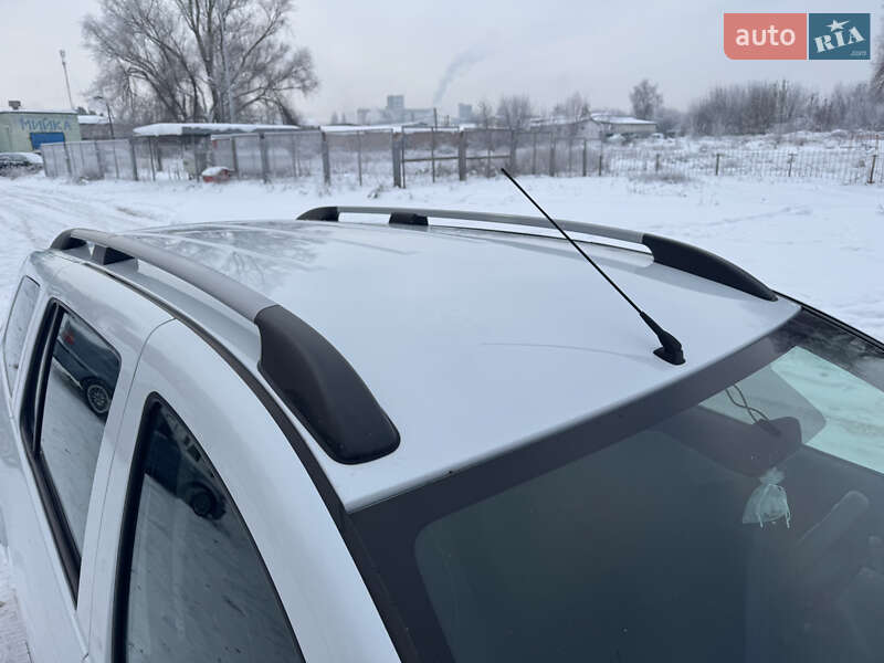 Універсал Renault Logan 2015 в Чернігові