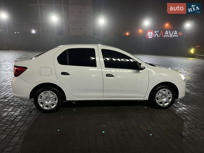 Седан Renault Logan 2016 в Харькове