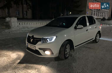 Седан Renault Logan 2017 в Пирятине