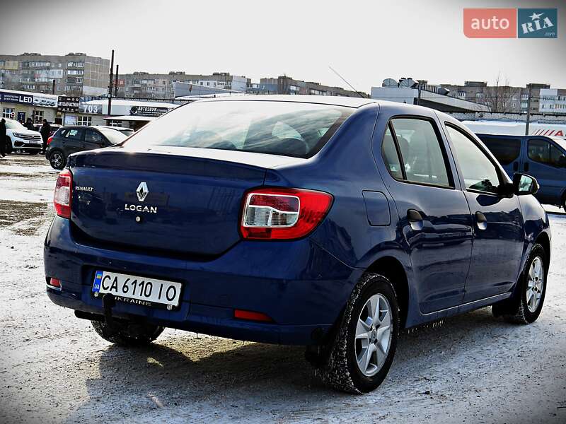 Седан Renault Logan 2013 в Черкасах