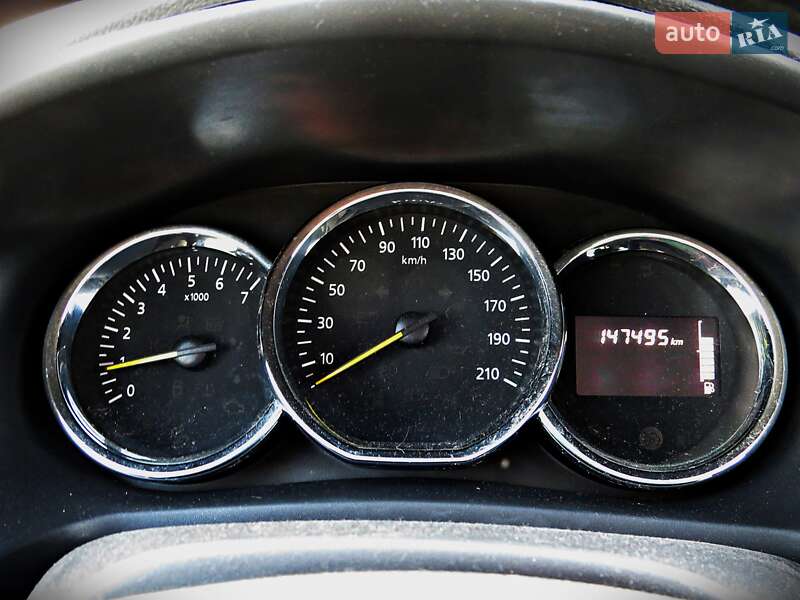 Седан Renault Logan 2013 в Черкасах