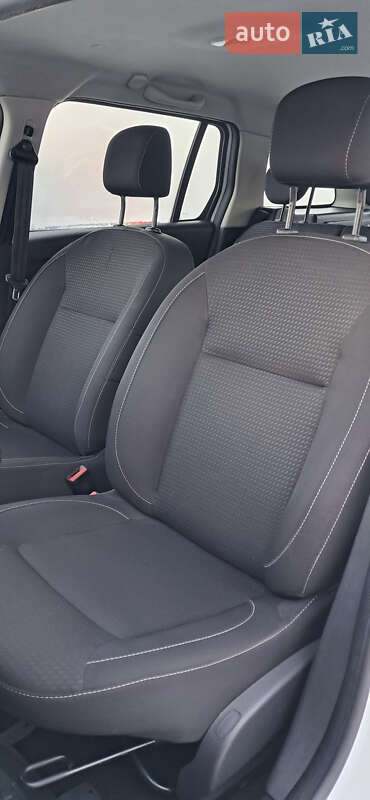 Універсал Renault Logan 2018 в Жовтих Водах