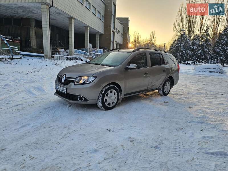 Универсал Renault Logan 2014 в Киеве