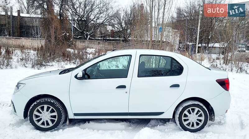 Седан Renault Logan 2020 в Киеве