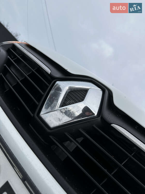 Седан Renault Logan 2016 в Дрогобичі