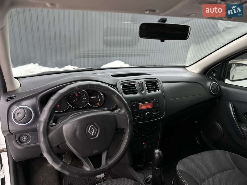 Седан Renault Logan 2016 в Дрогобичі