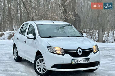Седан Renault Logan 2013 в Прилуках