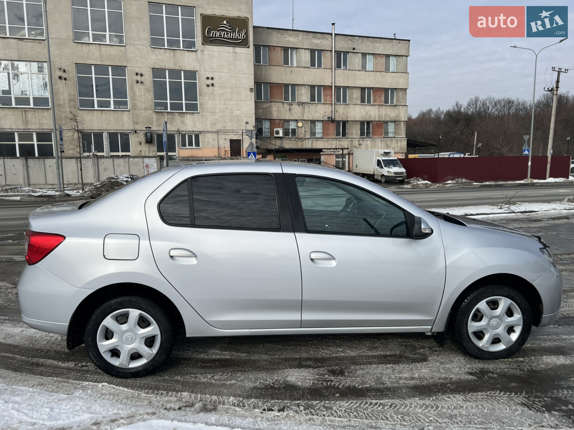 2013 Renault Logan - мініатюра 10