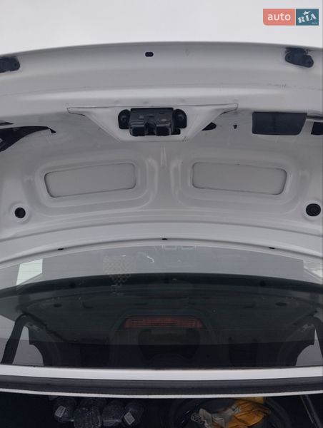 Седан Renault Logan 2019 в Бобровиці