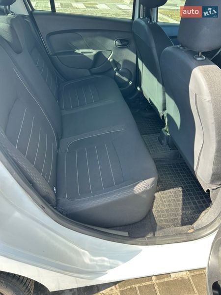 Седан Renault Logan 2021 в Черкасах