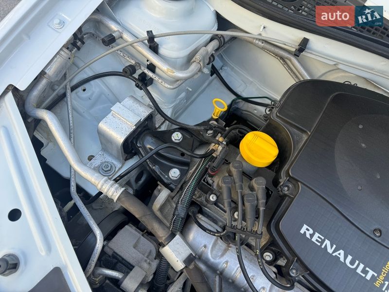 Седан Renault Logan 2010 в Запорожье