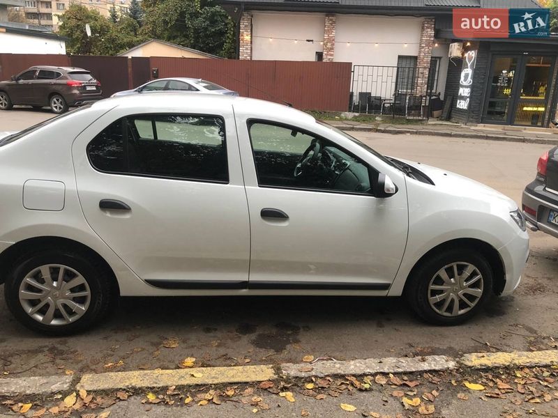 Седан Renault Logan 2020 в Киеве