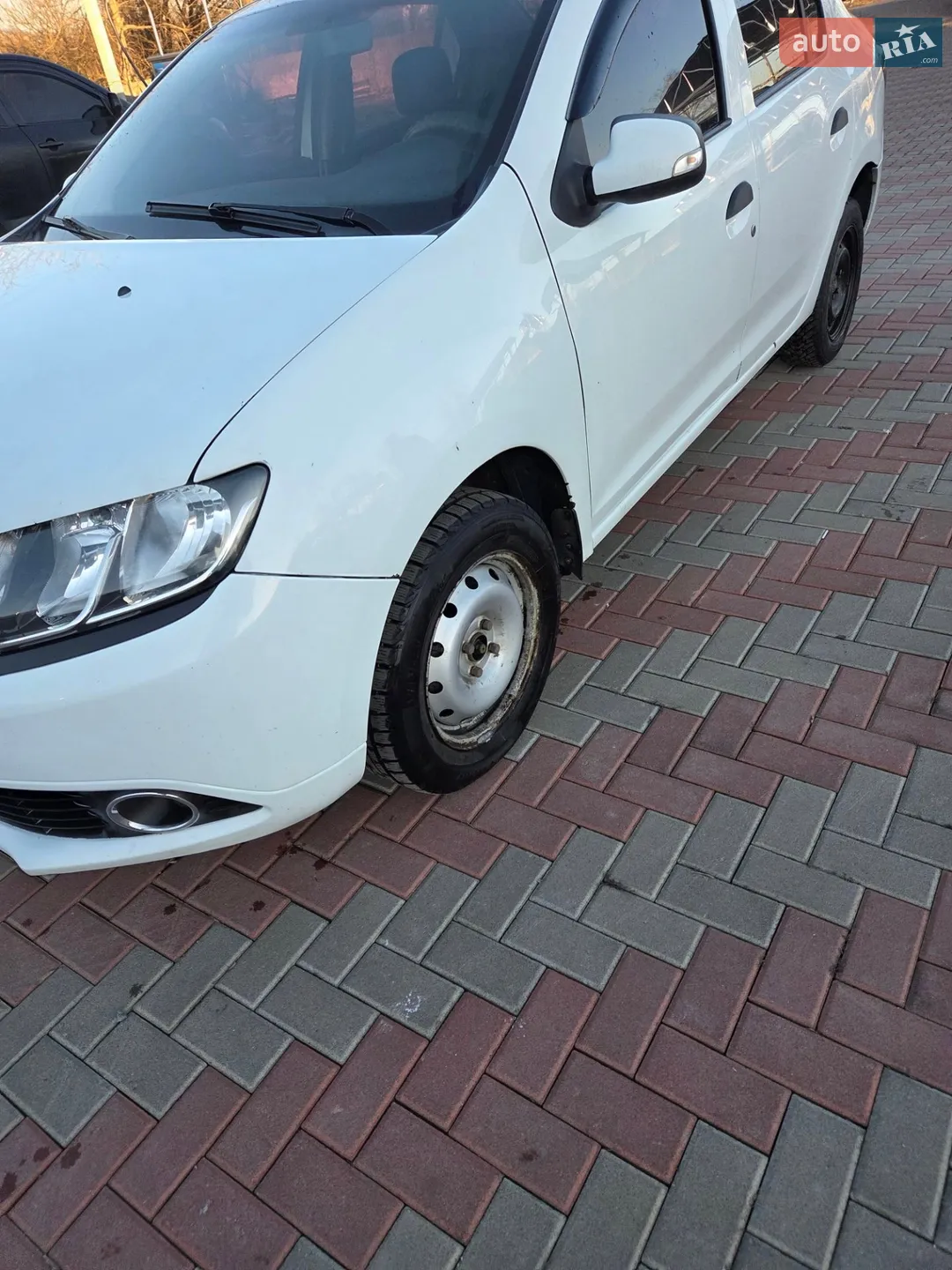 2013 Renault Logan - мініатюра 3