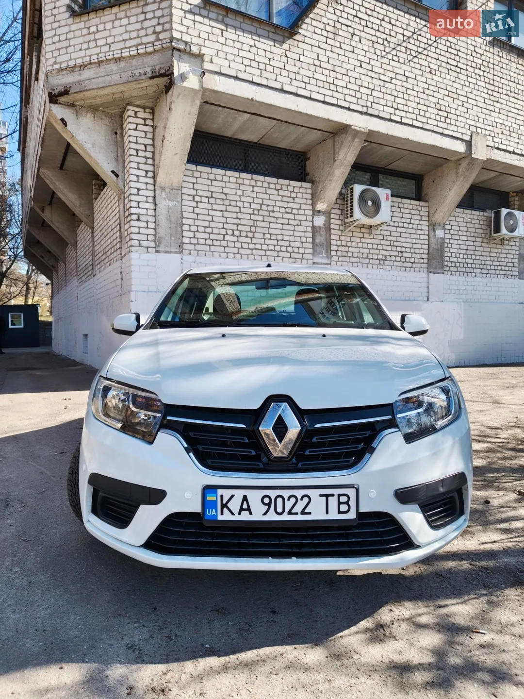 2021 Renault Logan - мініатюра 4