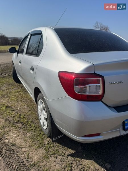 Седан Renault Logan 2013 в Дніпрі