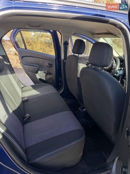 Седан Renault Logan 2020 в Киеве