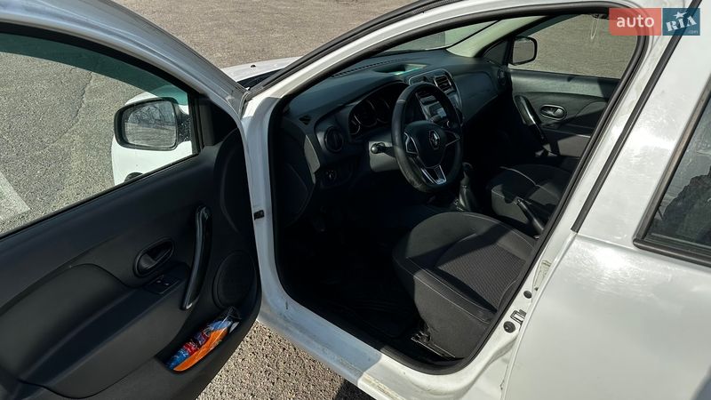 Седан Renault Logan 2019 в Николаеве