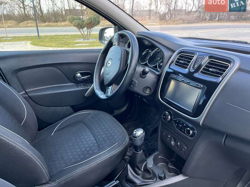 Универсал Renault Logan 2016 в Дубно