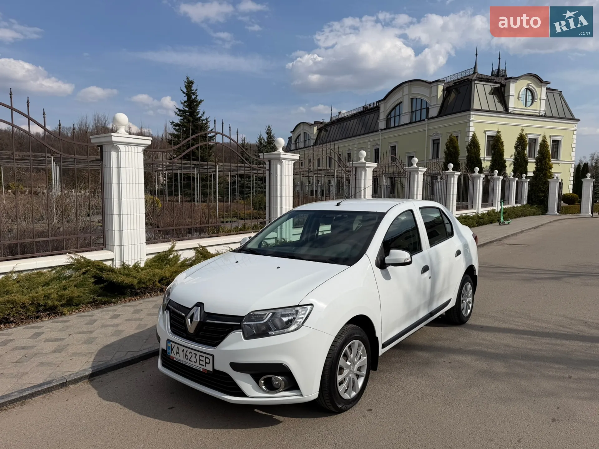 2021 Renault Logan - мініатюра 3