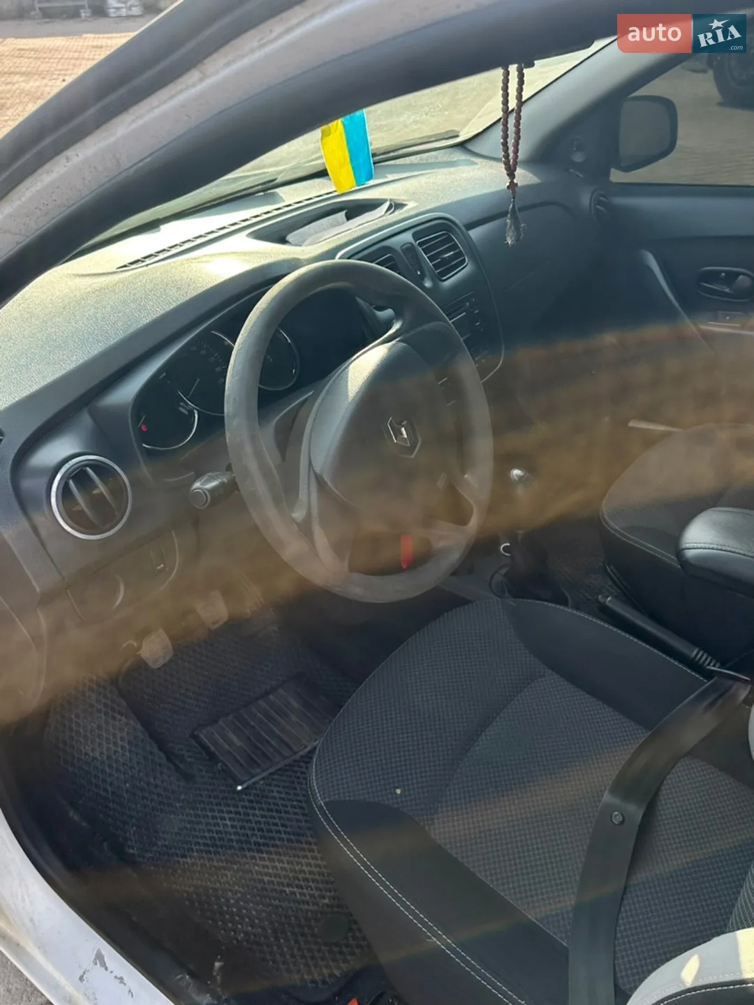 2016 Renault Logan - мініатюра 11