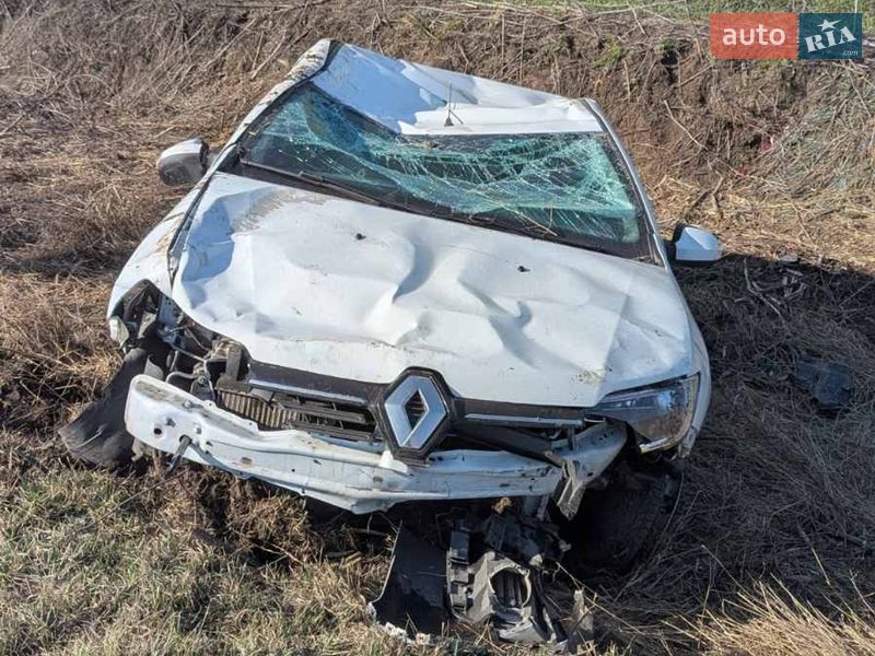 Седан Renault Logan 2021 в Киеве