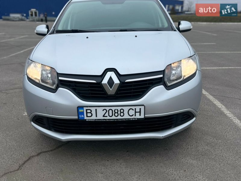 Седан Renault Logan 2016 в Полтаве