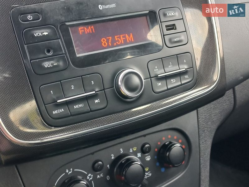 Седан Renault Logan 2019 в Львове фото 6 Седан Renault Logan 2019 в Львове