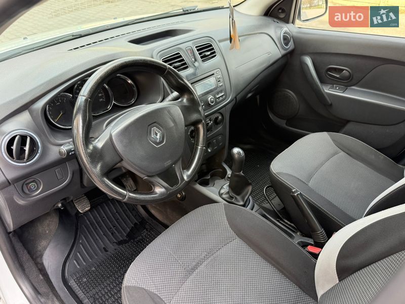 Седан Renault Logan 2015 в Красилове фото 21 Седан Renault Logan 2015 в Красилове