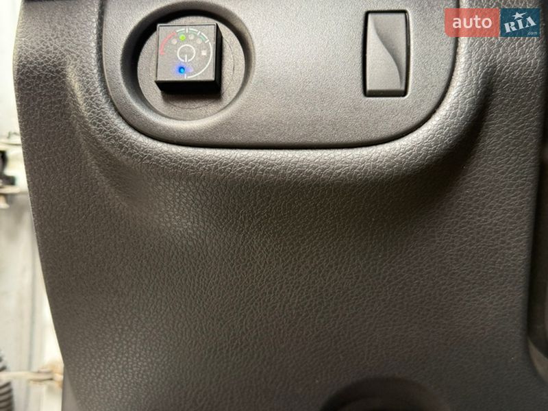 Седан Renault Logan 2015 в Красилове фото 56 Седан Renault Logan 2015 в Красилове