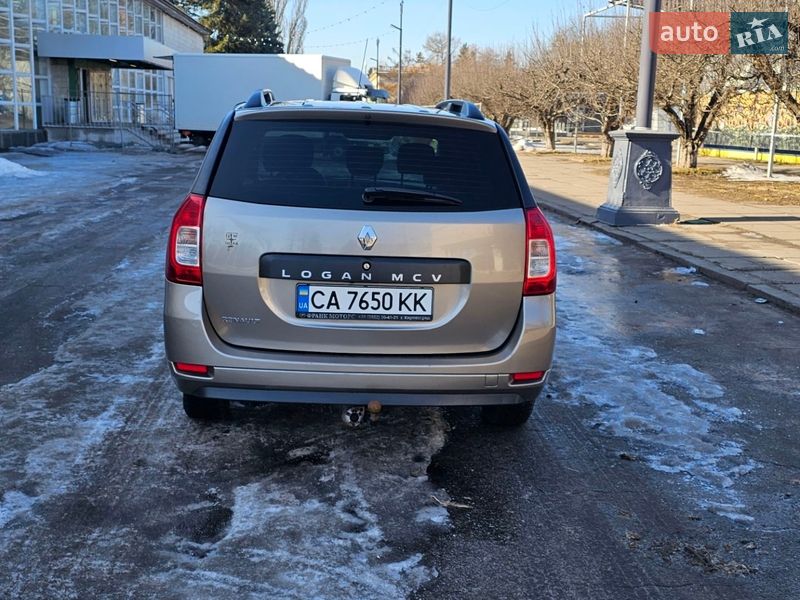 Универсал Renault Logan 2014 в Киеве фото 6 Универсал Renault Logan 2014 в Киеве