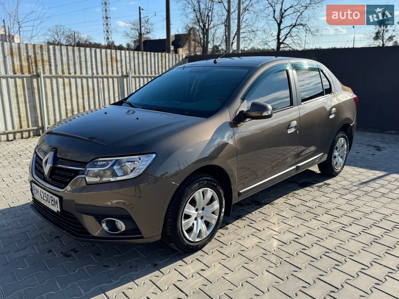 2018 Renault Logan - мініатюра 12