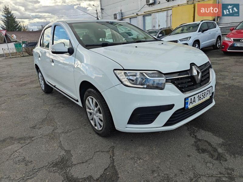 Седан Renault Logan 2017 в Киеве