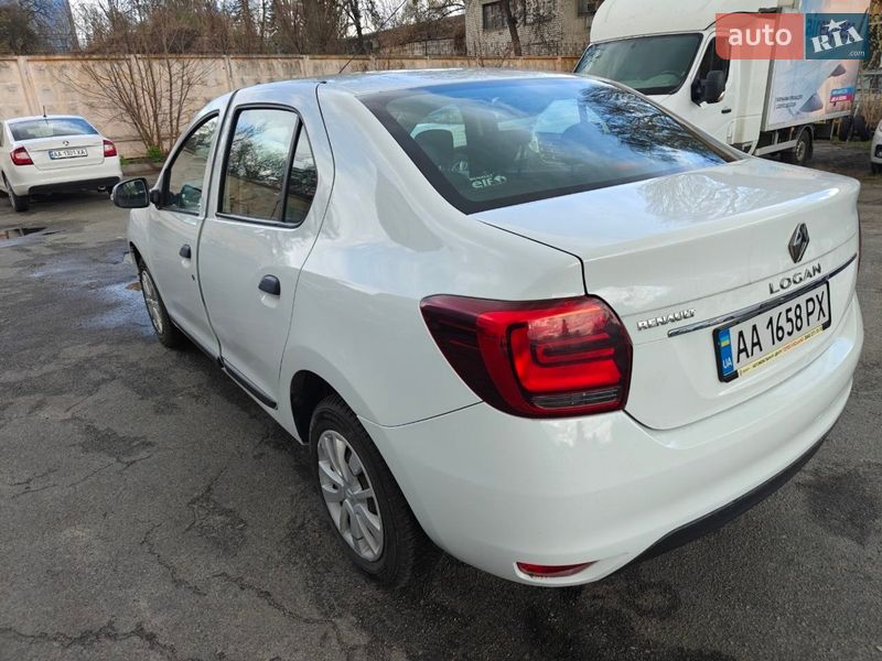 Седан Renault Logan 2017 в Киеве
