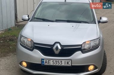 Седан Renault Logan 2014 в Дніпрі