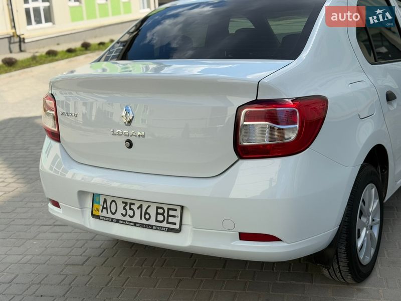 Седан Renault Logan 2013 в Вінниці