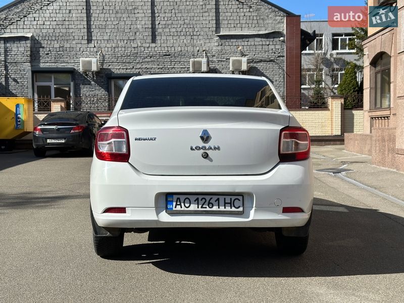 Седан Renault Logan 2013 в Киеве фото 6 Седан Renault Logan 2013 в Киеве