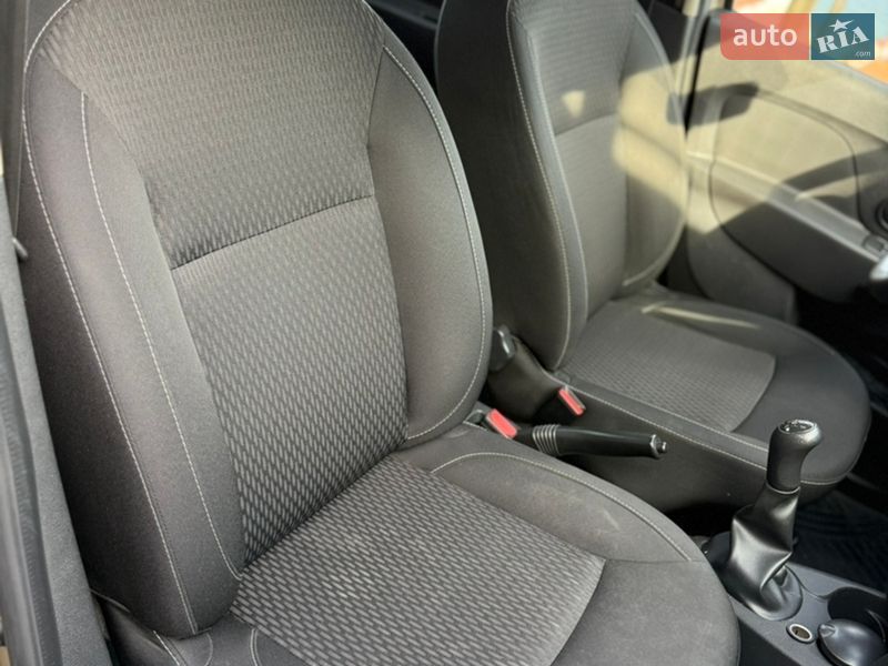 Седан Renault Logan 2019 в Одессе фото 26 Седан Renault Logan 2019 в Одессе