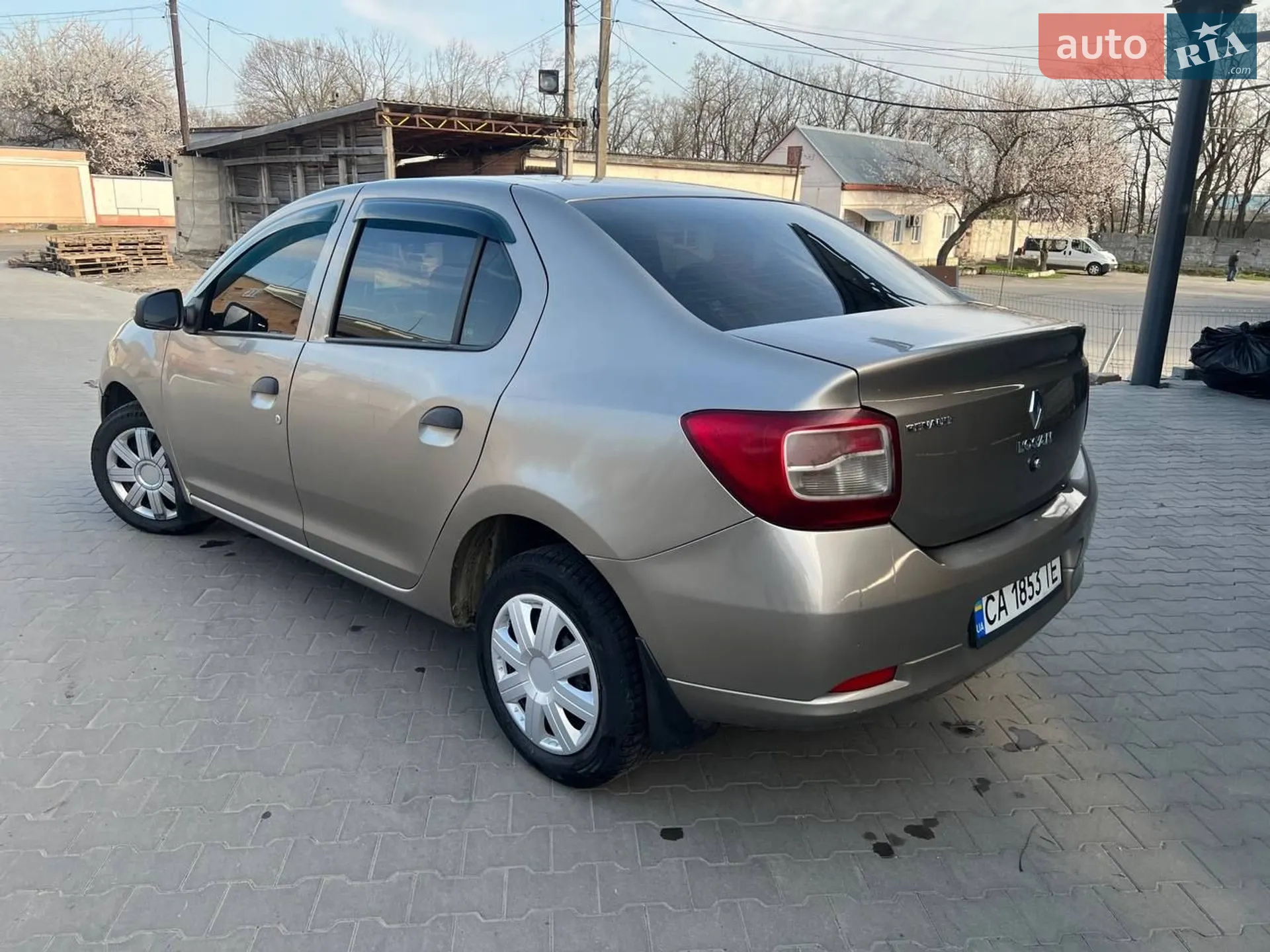 2013 Renault Logan - мініатюра 13