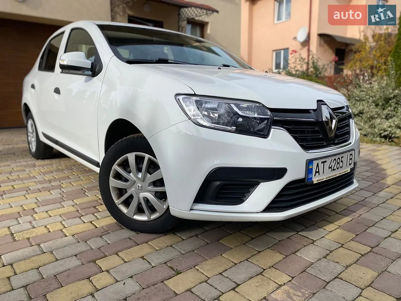 2019 Renault Logan - мініатюра 17