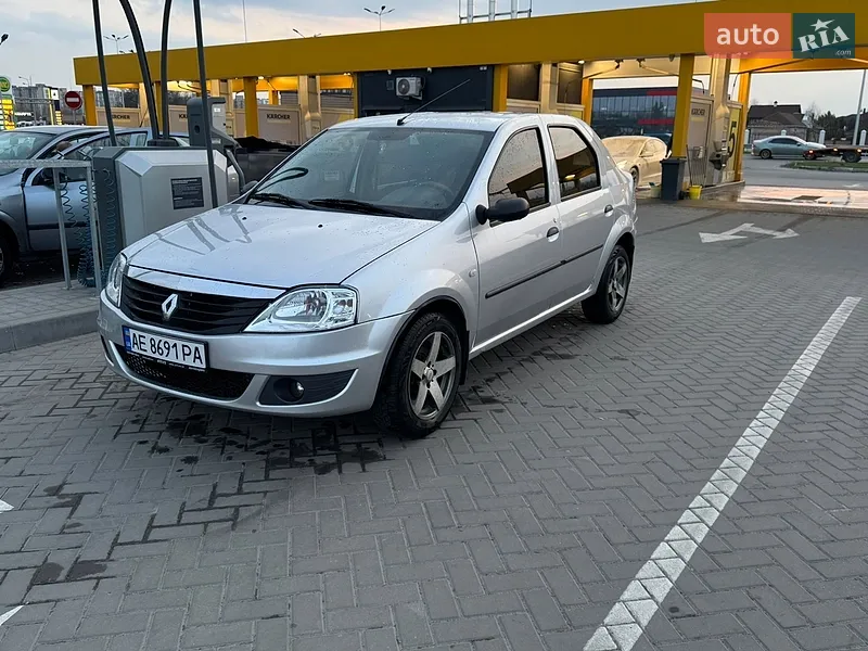 Renault Logan