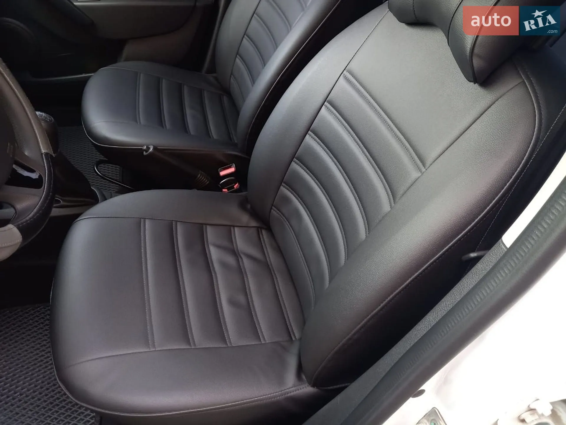 2016 Renault Logan - мініатюра 17