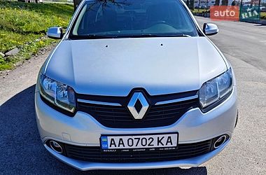 Седан Renault Logan 2015 в Калиновке