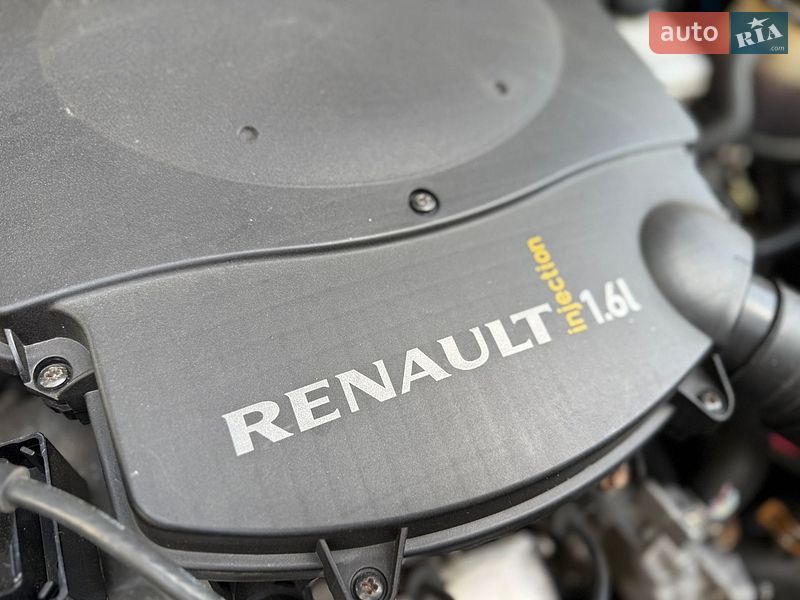 Седан Renault Logan 2011 в Днепре
