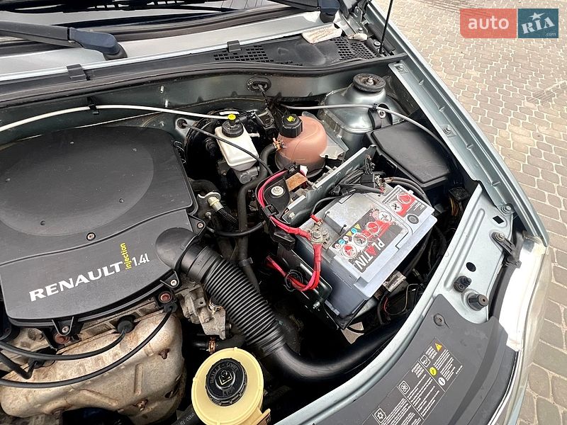 Седан Renault Logan 2010 в Козельщині